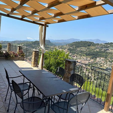 Vallebona Agriturismo Ca Due Nonu מראה חיצוני תמונה
