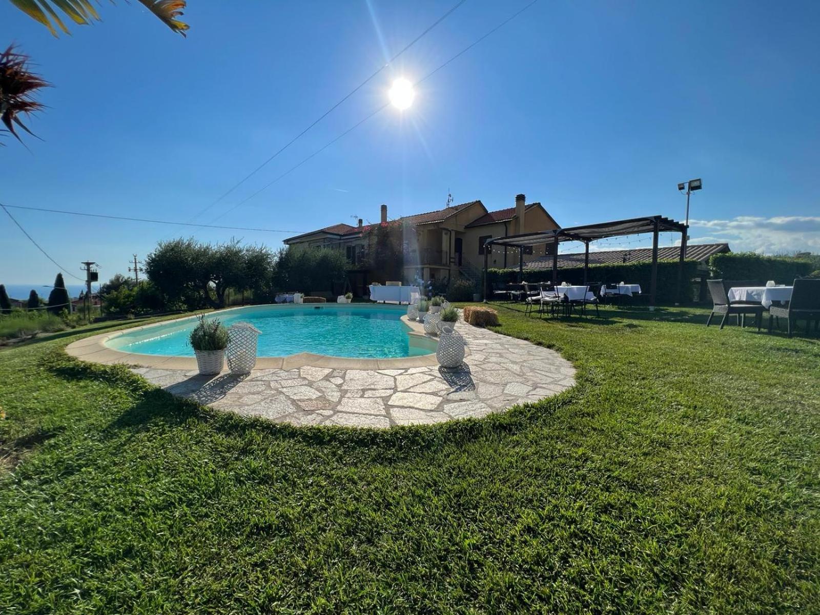 Vallebona Agriturismo Ca Due Nonu מראה חיצוני תמונה